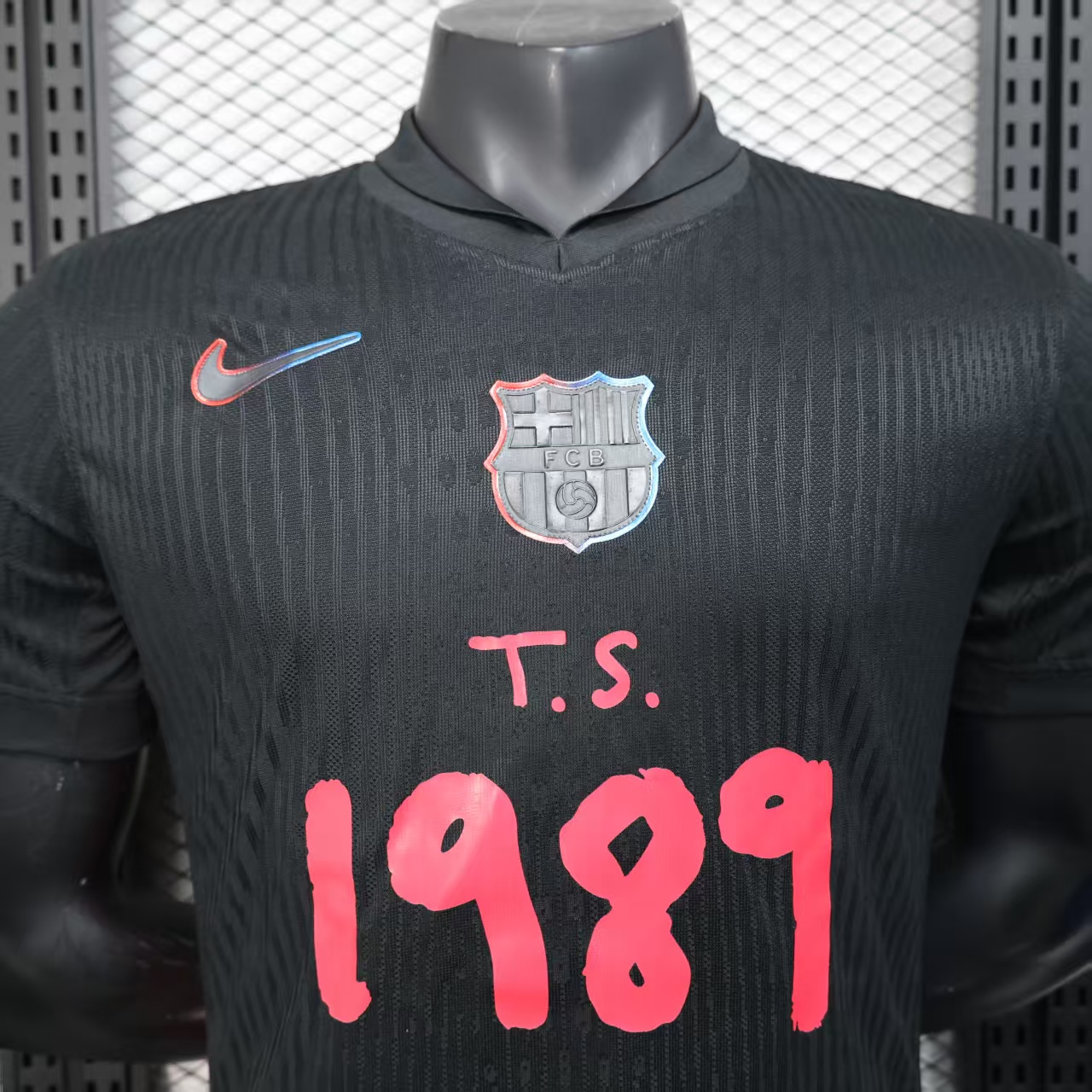 24-25 Barcelona Special Away Jersey/ 24-25巴萨特别版客场球员