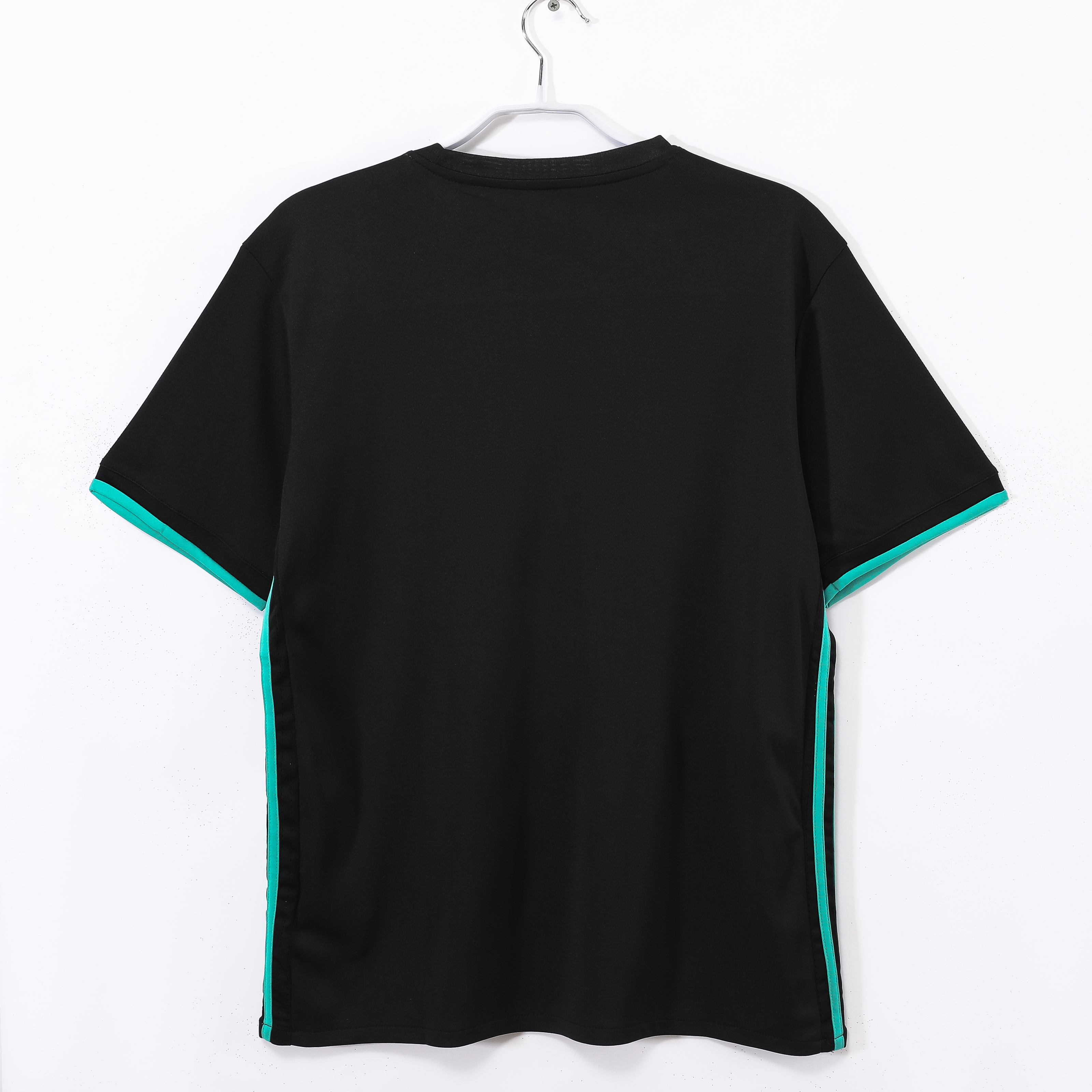 17-18 Real Madrid Away Black Retro Jersey/17-18皇马客场