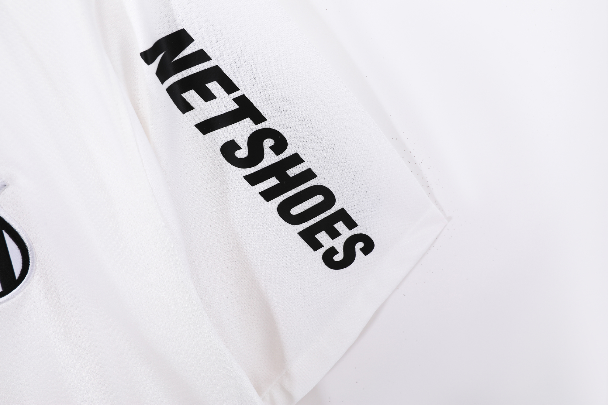 2013 Santos Home Retro Jersey/2013 桑托斯主场(带肩部广告款式）