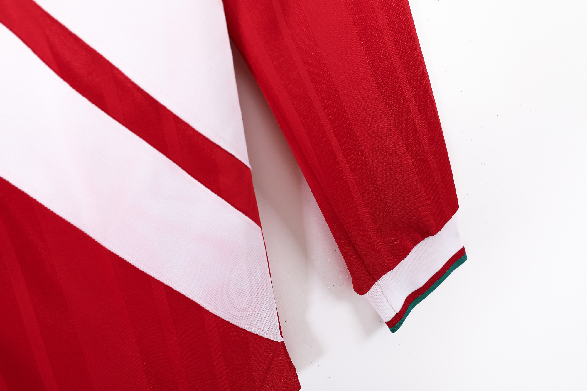 93-95 Liverpool Home Retro Long Sleeve Jersey/93-95 利物浦主场长袖