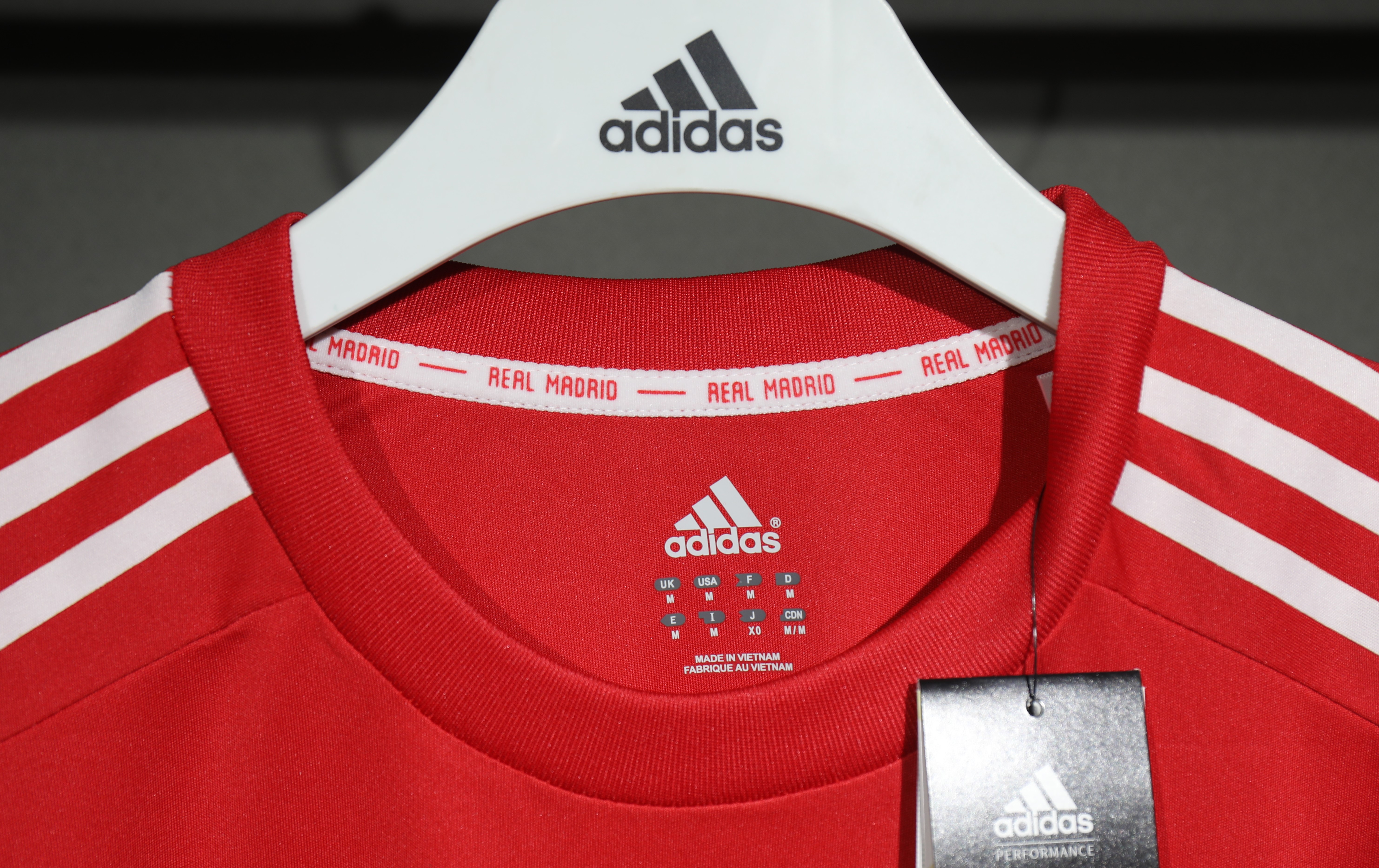 11-12 Real Madrid Third Player Retro Jersey/11-12 皇马第二客场球员