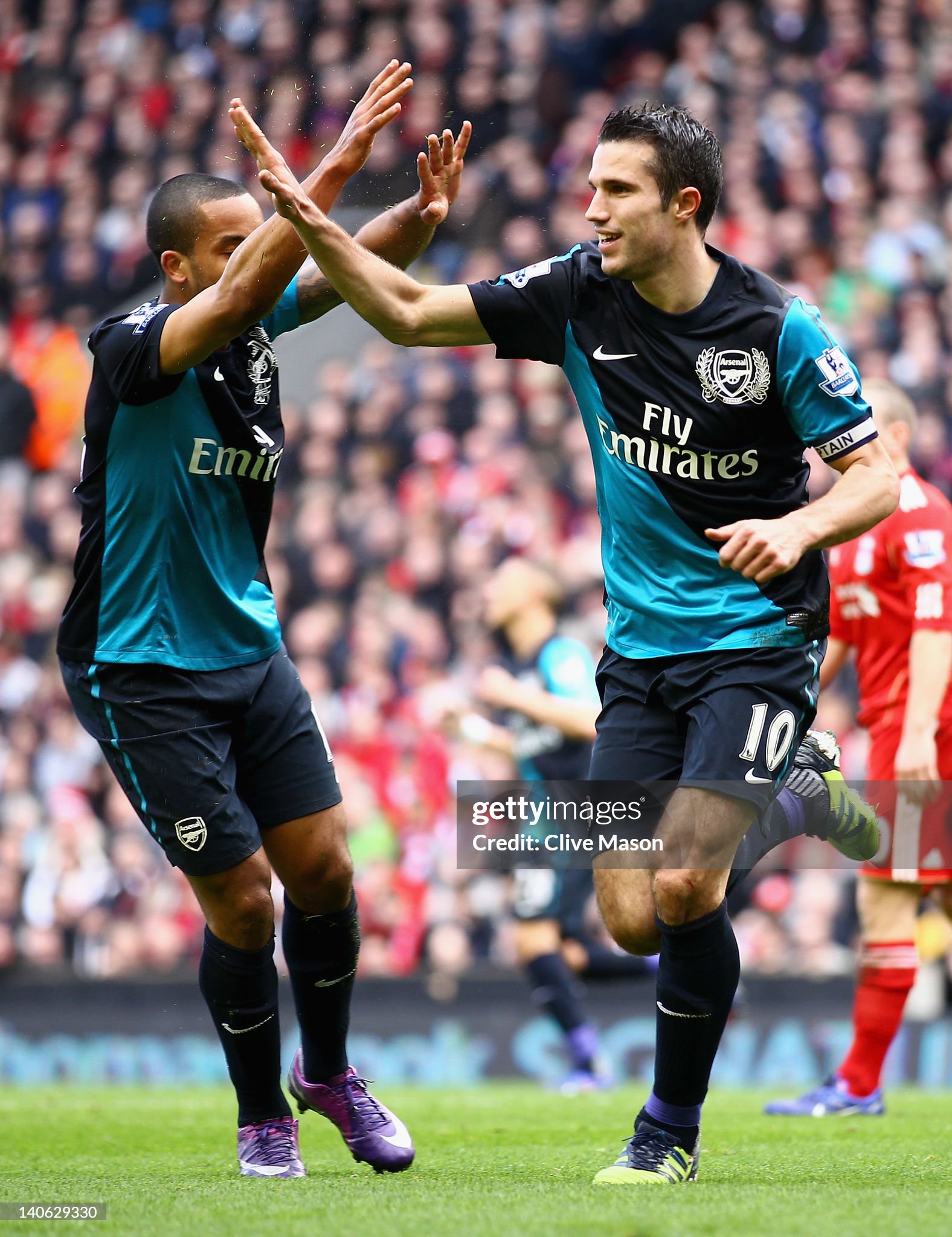 11-12 Arsenal Away Player Retro Jersey/11-12 阿森纳客场球员