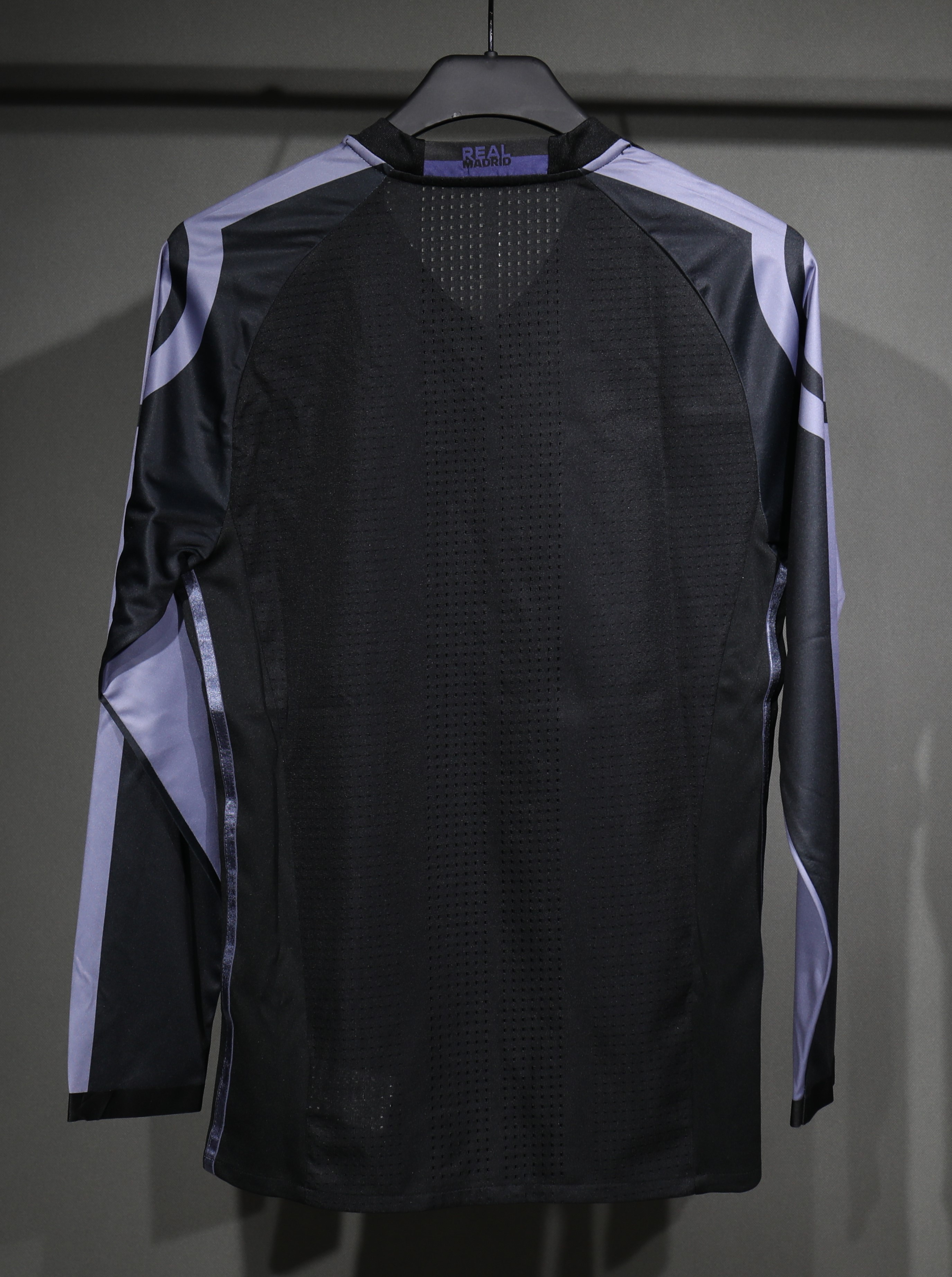 16-17 Real Madrid Third Player Long Sleeve Retro Jersey/16-17 皇马第二客场球员长袖