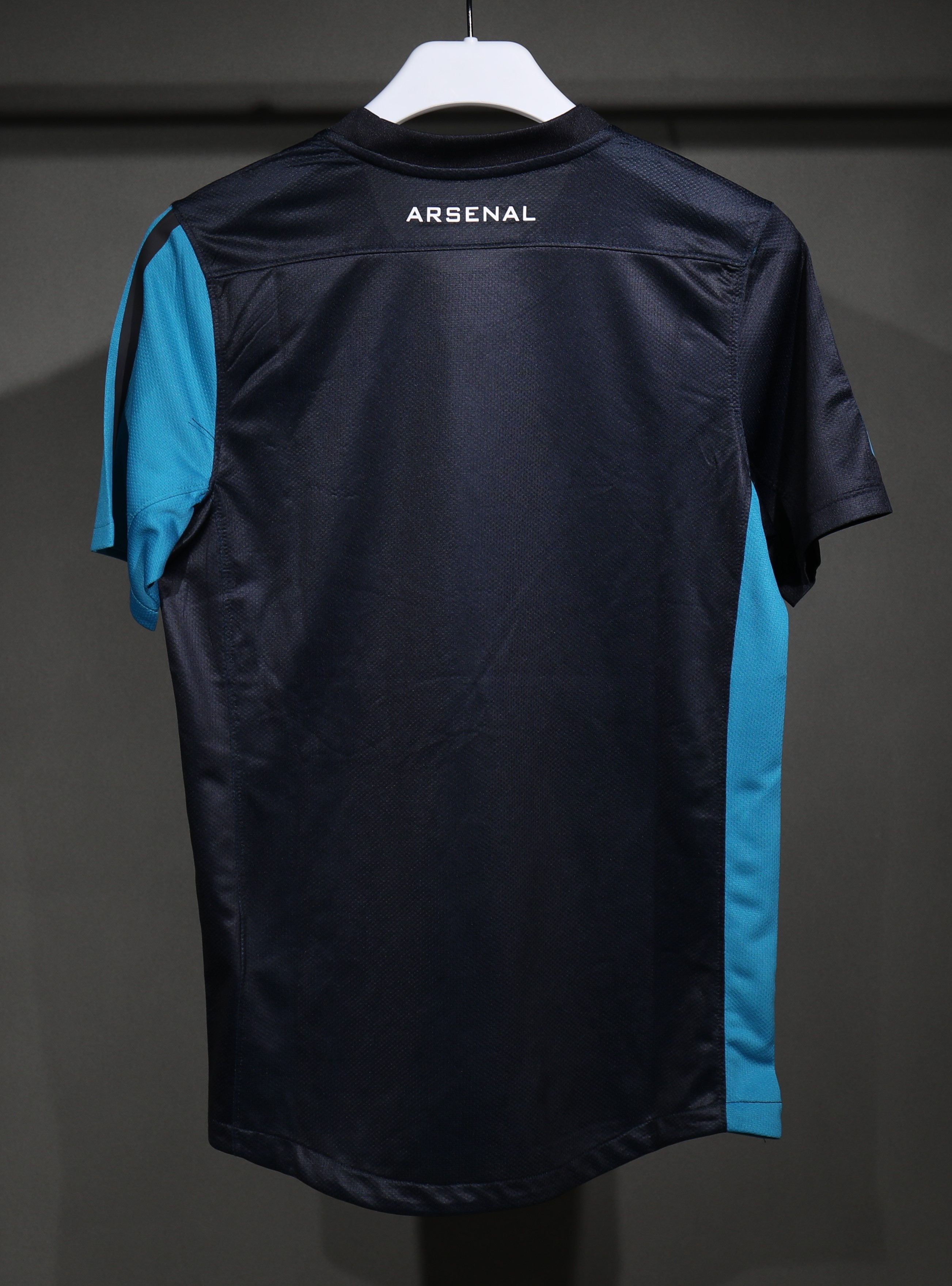 11-12 Arsenal Away Player Retro Jersey/11-12 阿森纳客场球员