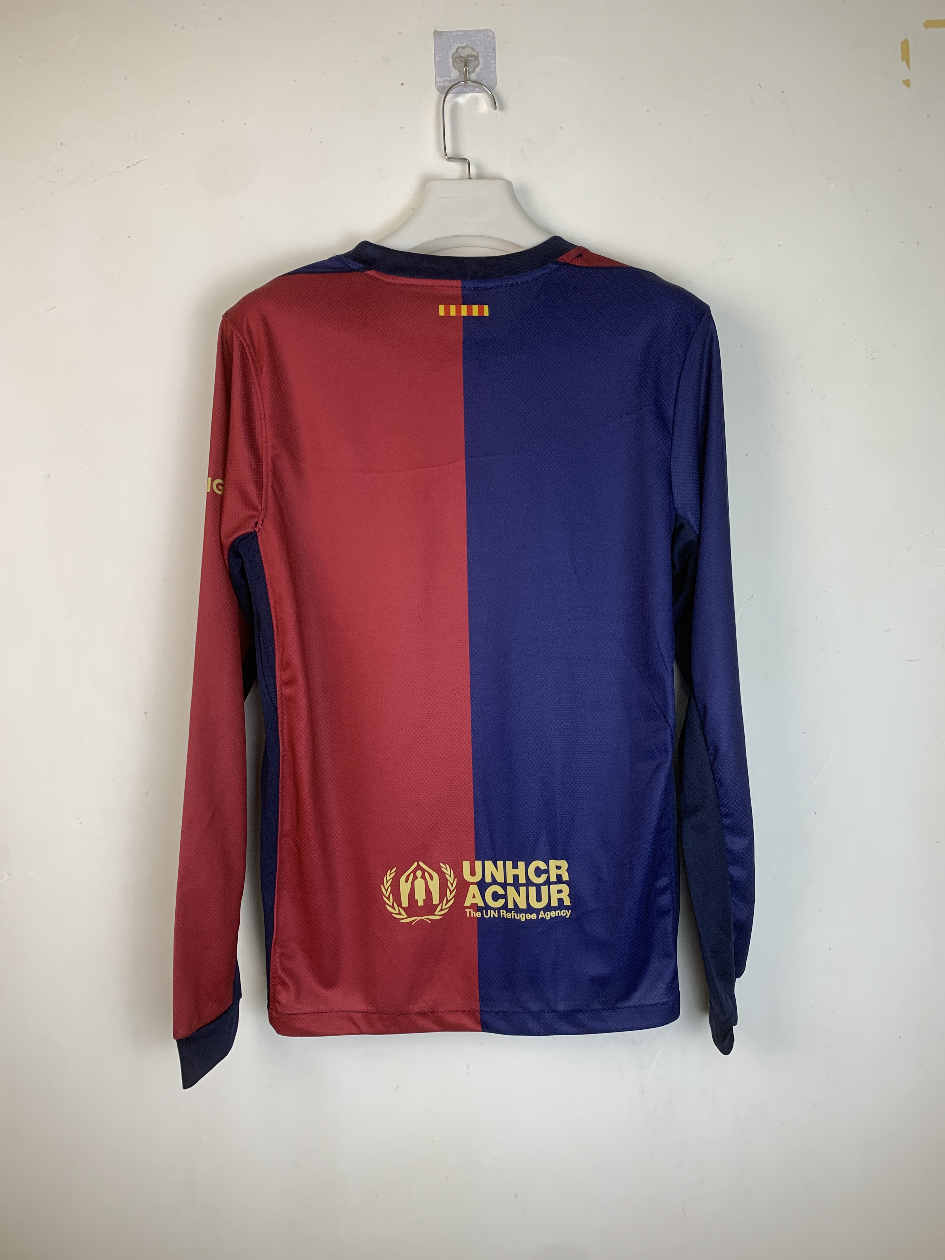24-25 Barcelona Home Fans Version Long sleeve Jersey/ 24-25巴萨主场长袖（旧广告）