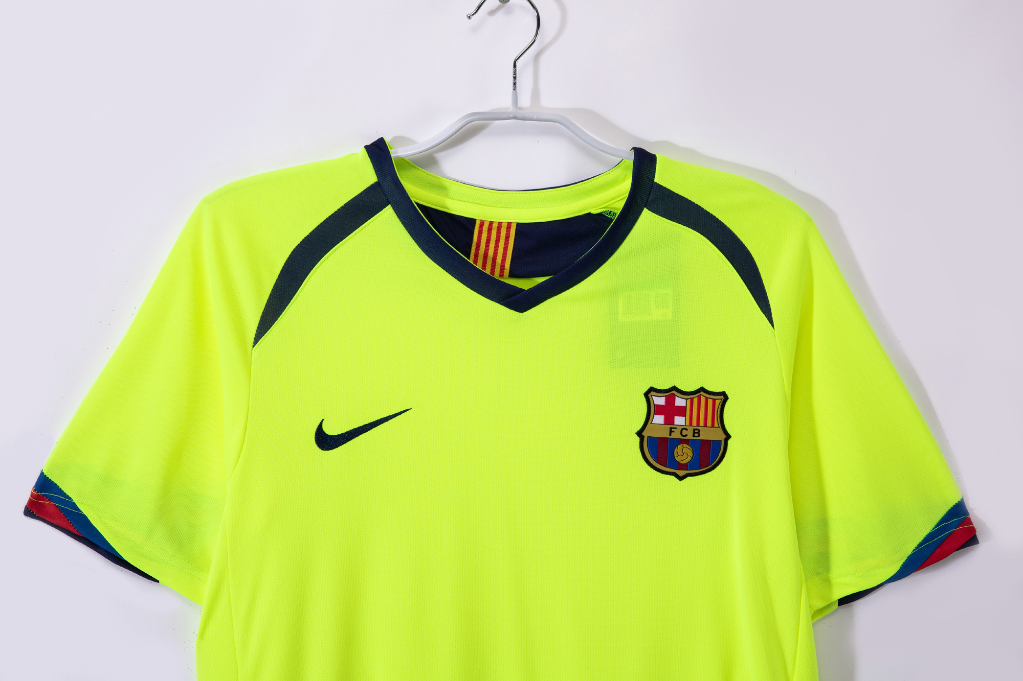 05-06 Barcelona Away Retro Jersey/05-06巴萨客场