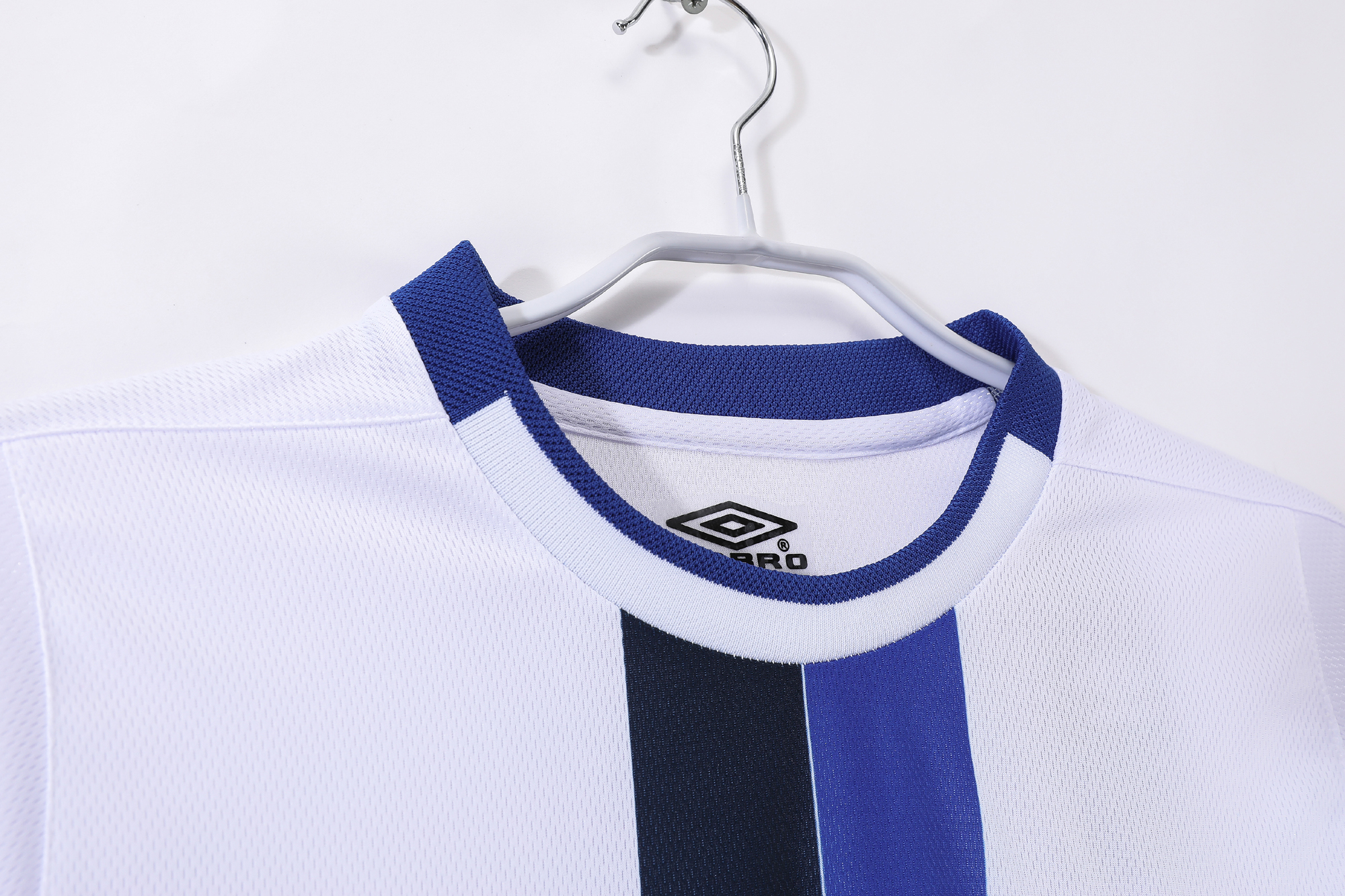 03-05 Chelsea Away Retro Jersey/03-05切尔西客场