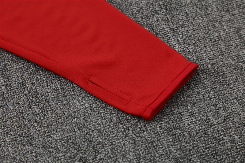 25-26 Manchester United Training Suit/ 25-26曼联半拉训练服
