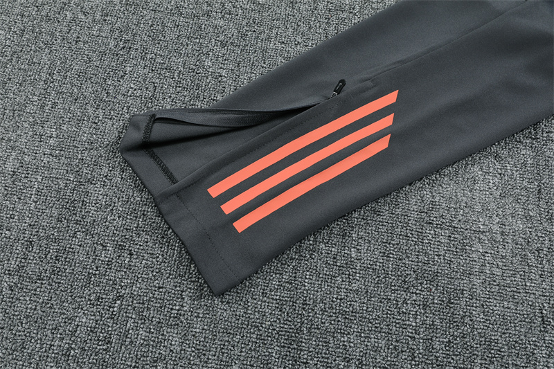 25-26 Bayern Munich Training Suit/25-26拜仁半拉训练服