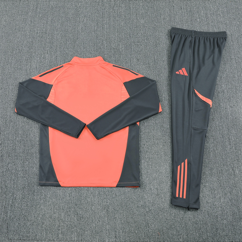 25-26 Bayern Munich Training Suit/25-26拜仁半拉训练服