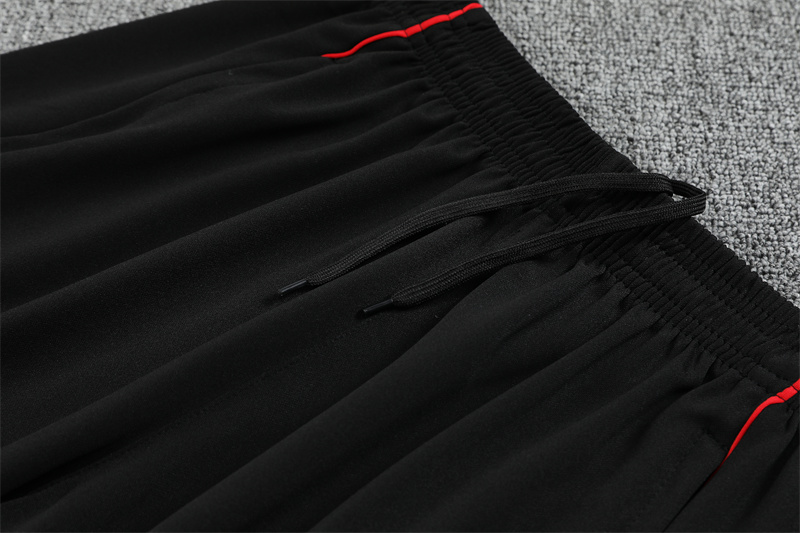25-26 Bayern Munich Training Suit/25-26拜仁半拉训练服