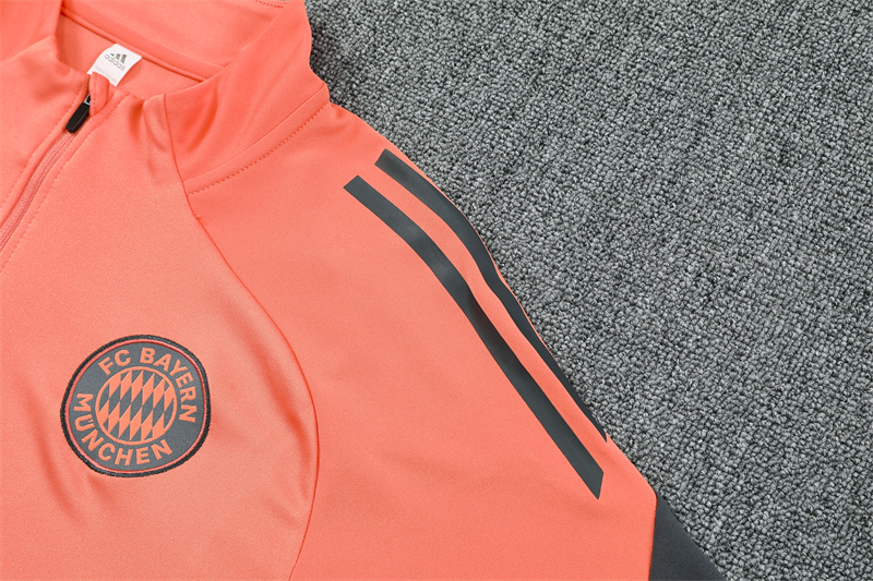 25-26 Bayern Munich Training Suit/25-26拜仁半拉训练服