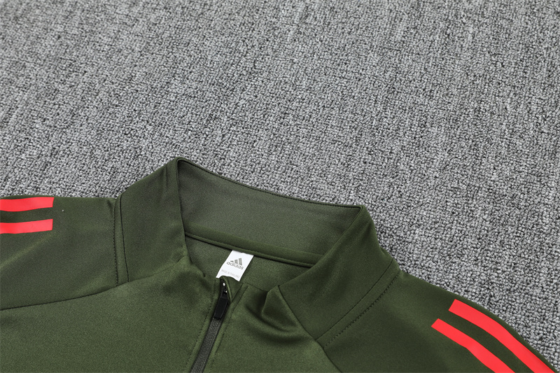 25-26 Bayern Munich Training Suit/25-26拜仁半拉训练服