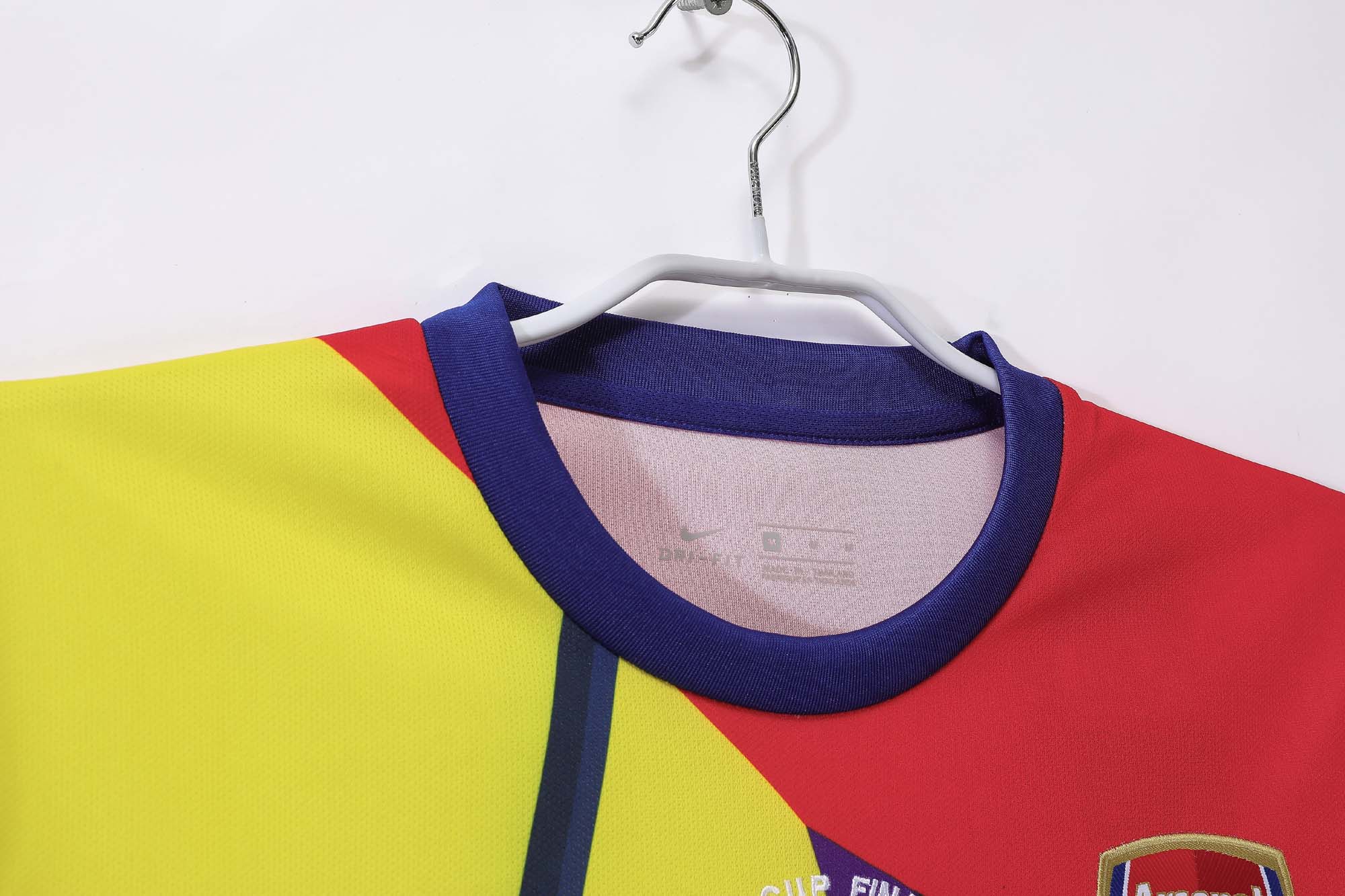 2014 Arsenal Commemorative Edition Retro Jersey/2014阿森纳纪念版