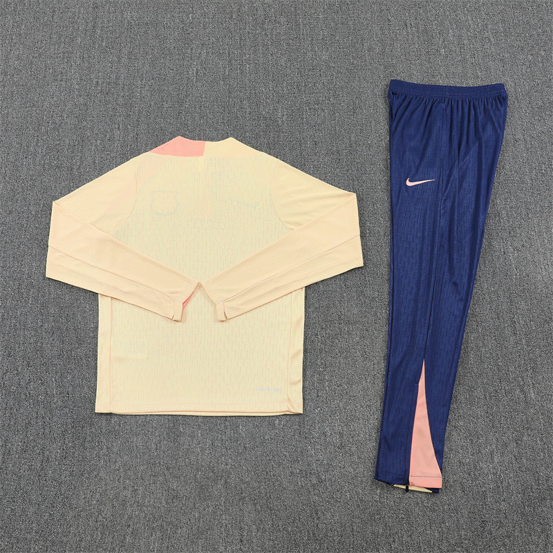 25-26 Barcelona Player Version Training Suit/25-26巴萨半拉训练服，球员版