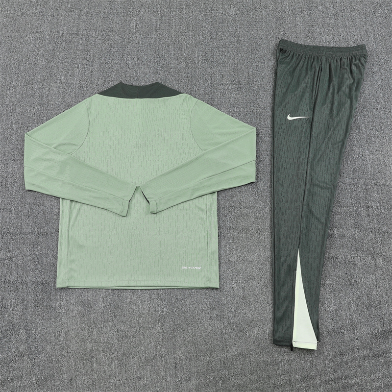 25-26 Chelsea Player Training Suit/25-26切尔西训练服，球员版