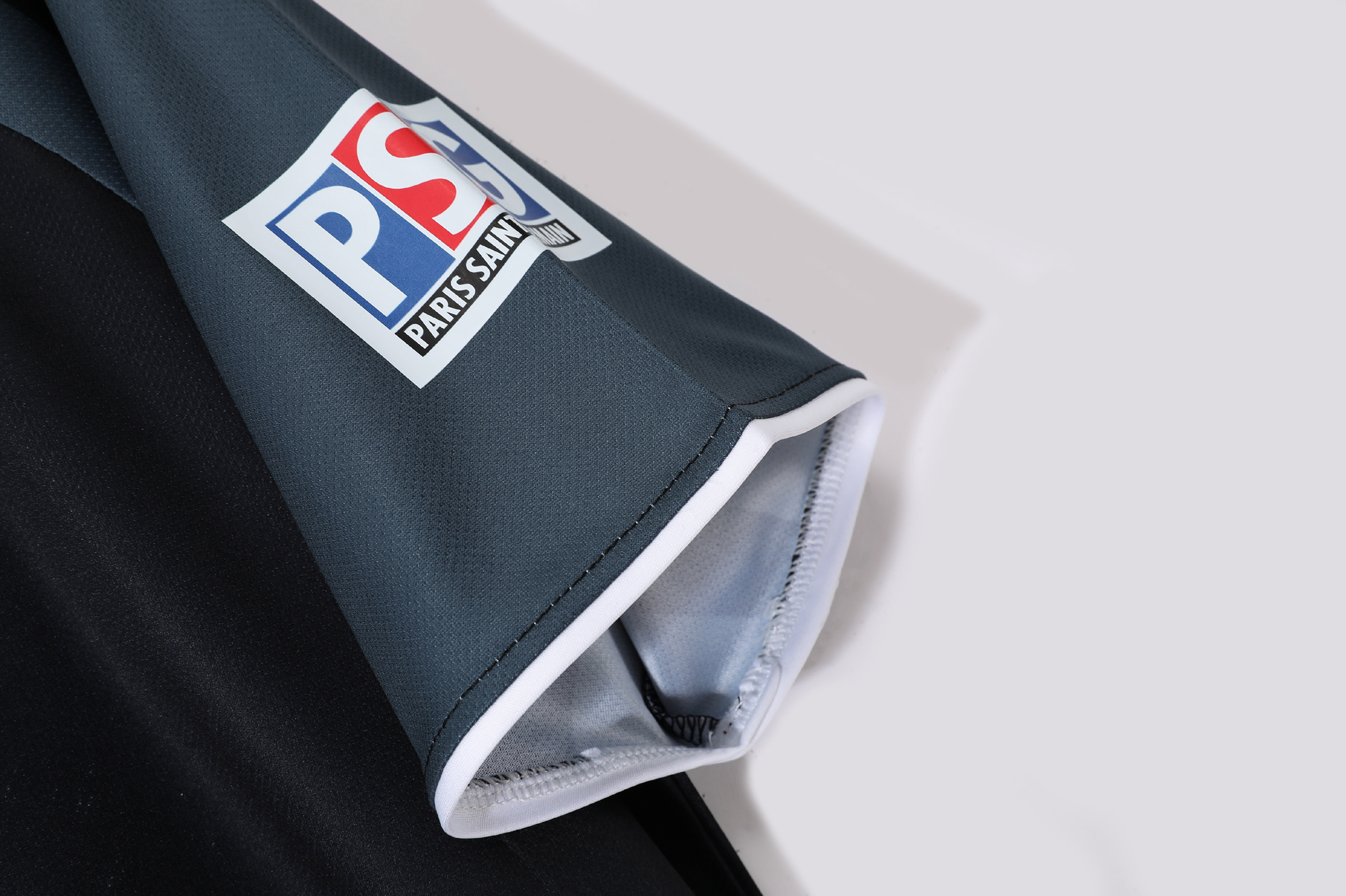 01-02 PSG Third Retro Jersey/01-02PSG巴黎第二客场