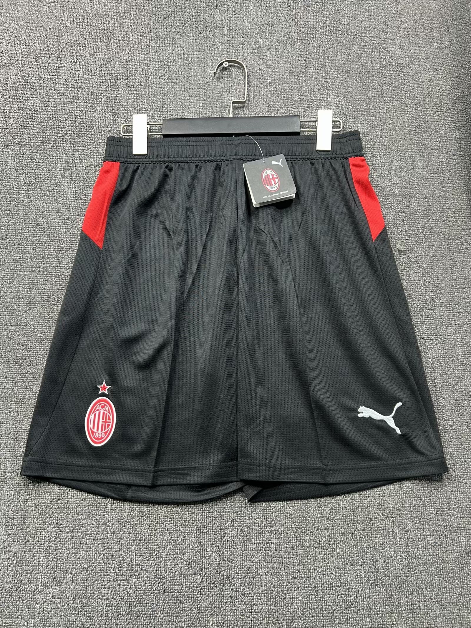 25-26 AC Milan Home Shorts/25-26AC米兰主场短裤