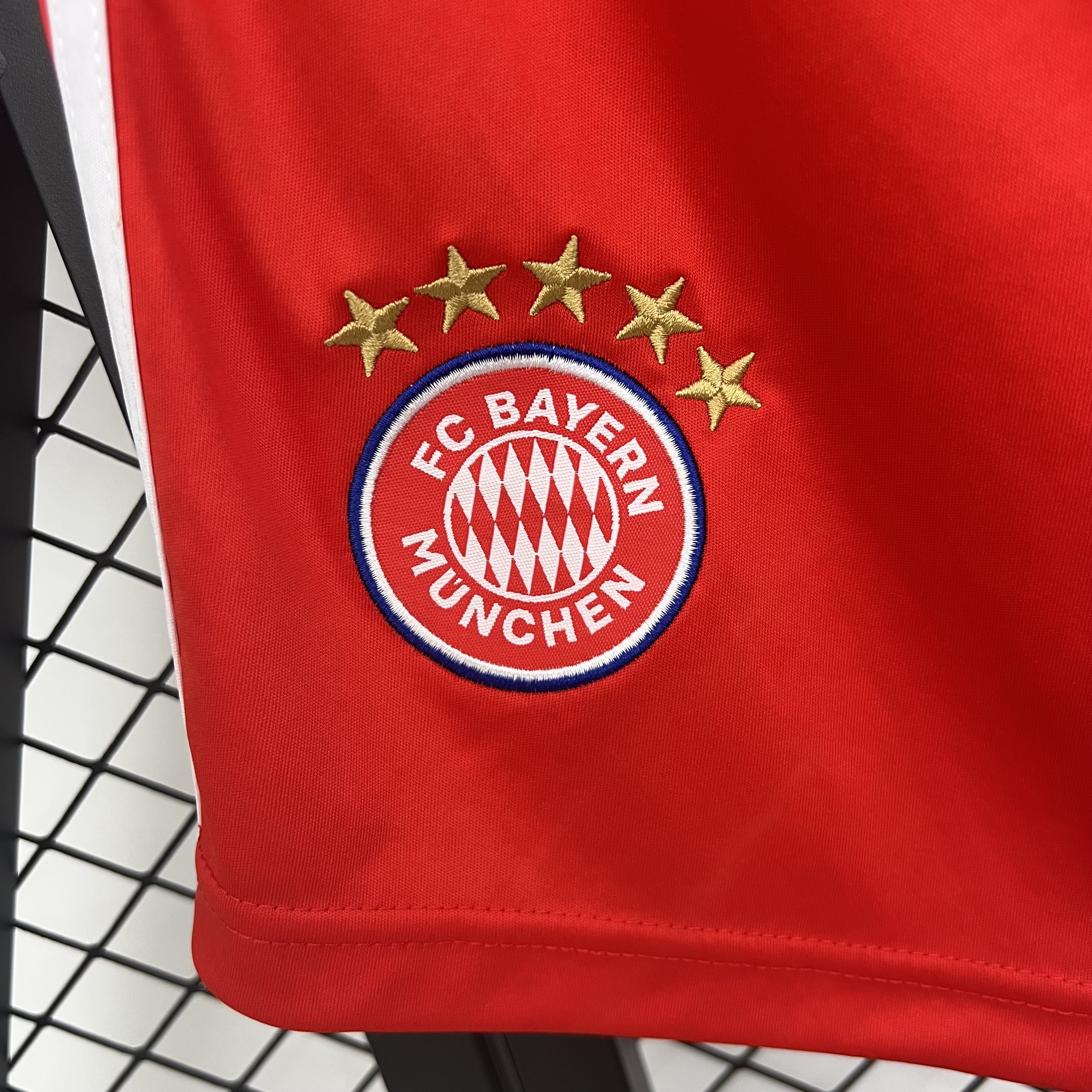 25-26 Bayern Home  Shorts/25-26拜仁主场短裤