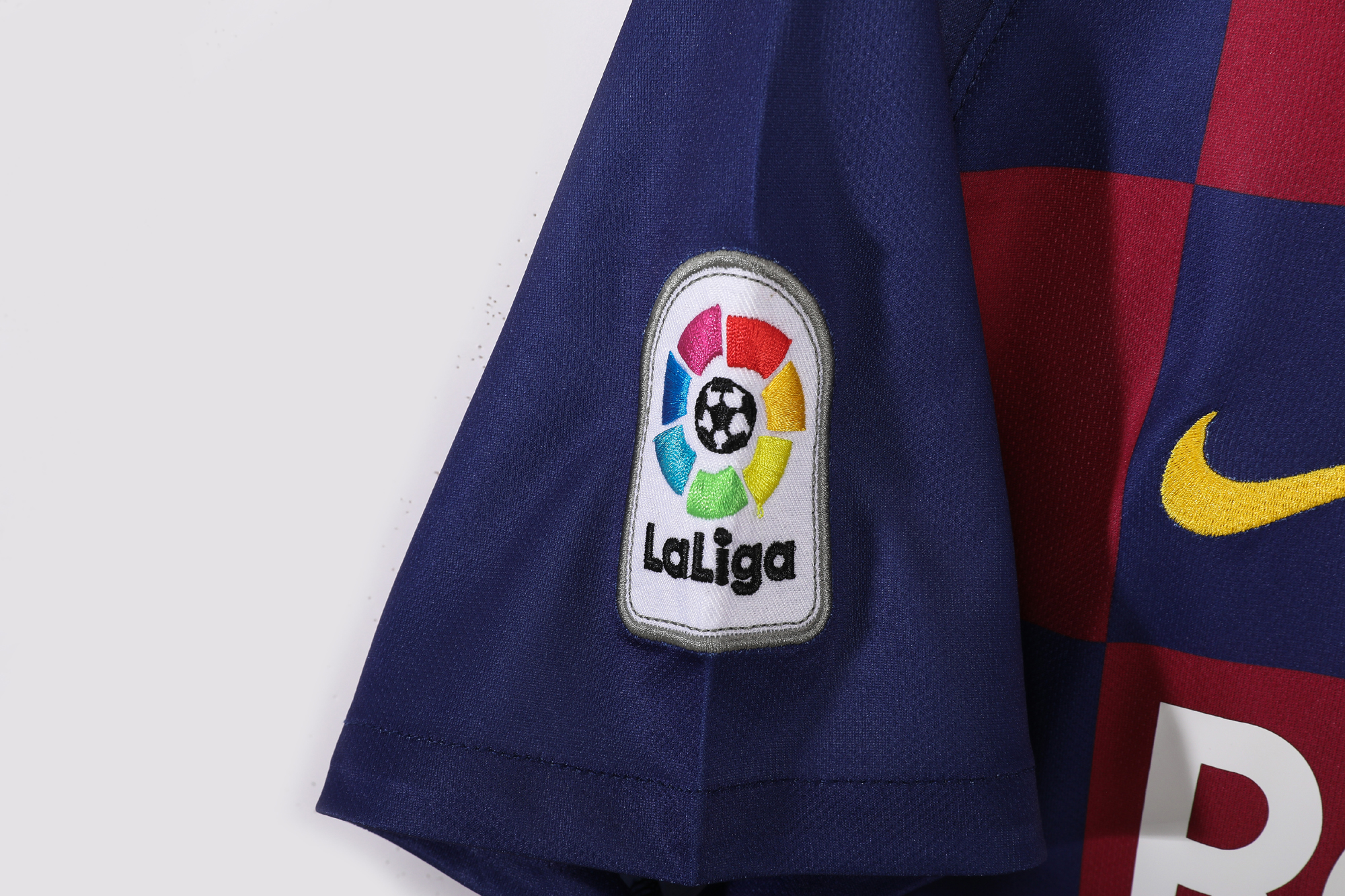 19-20 Barcelona Home Retro Jersey/19-20巴萨主场