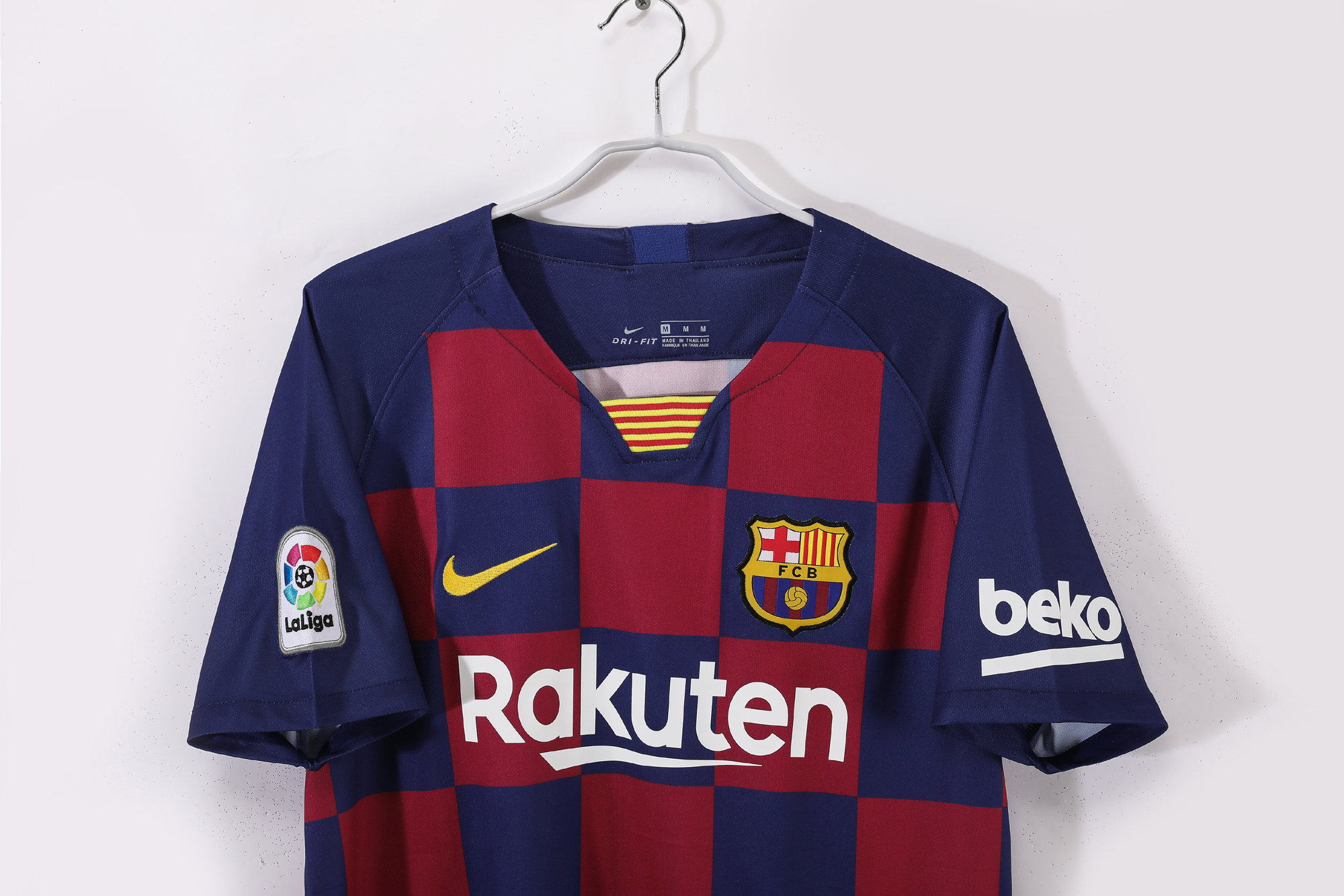 19-20 Barcelona Home Retro Jersey/19-20巴萨主场