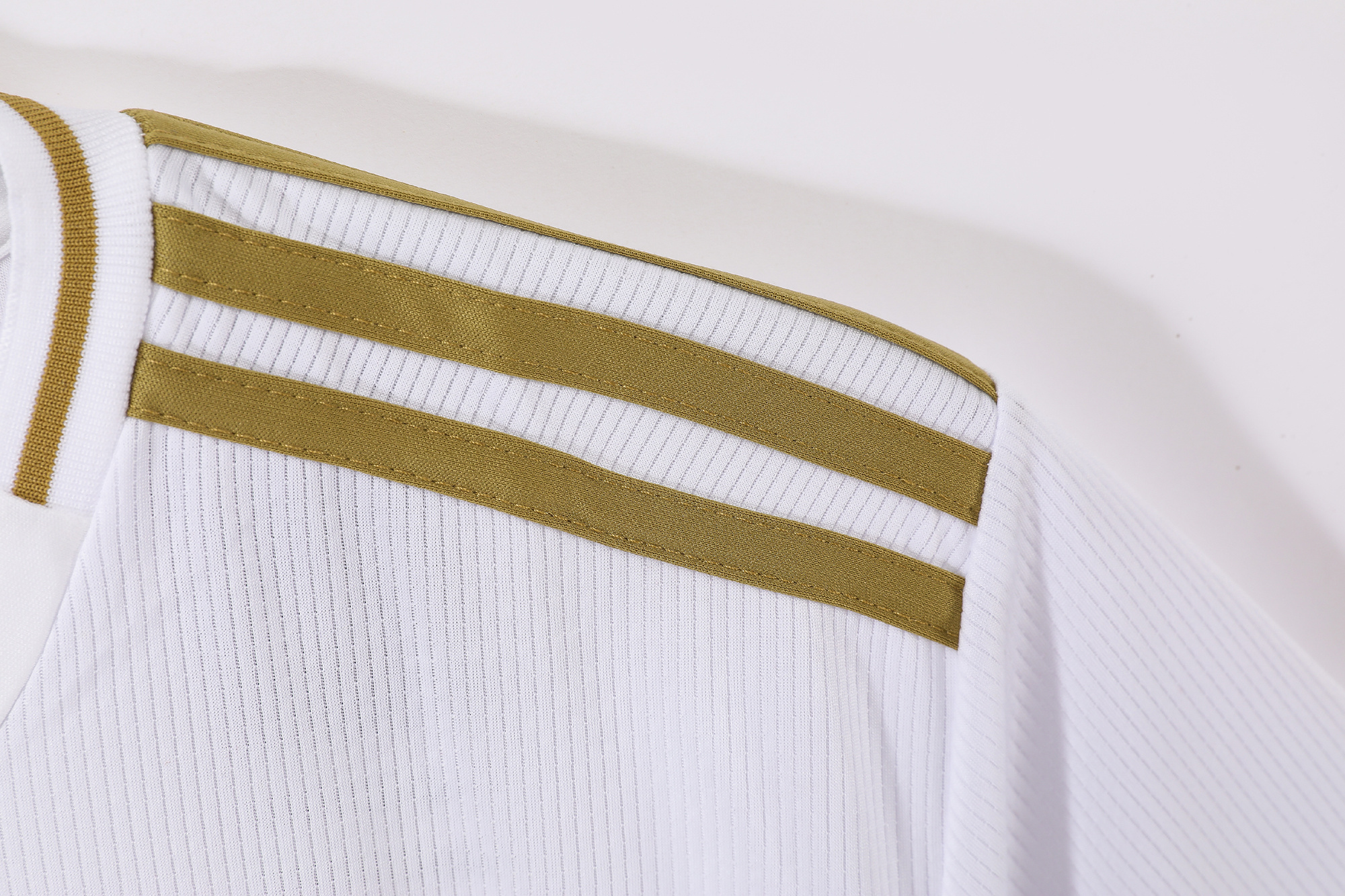 19-20 Real Madrid Home Retro Jersey/19-20 皇马主场复古