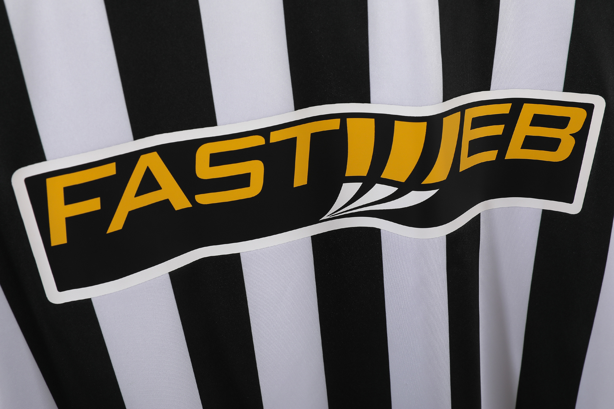 03-04 Juventus Home Retro Jersey/03-04尤文主场