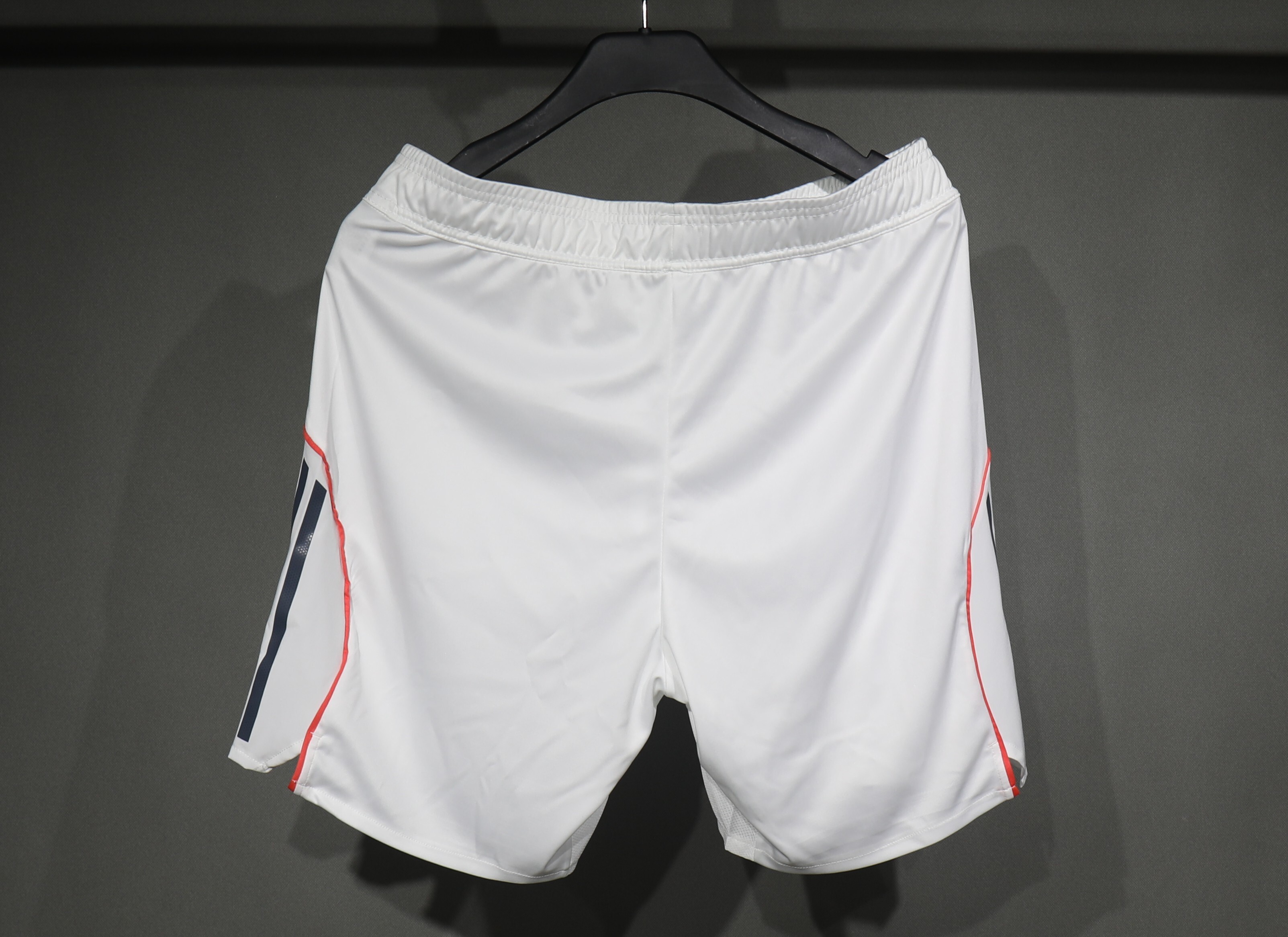 25-26 Bayern Away Player Shorts/25-26拜仁客场球员短裤