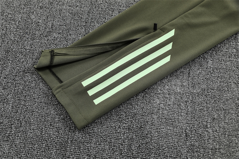 25-26 Real Madrid Training Suit/ 25-26皇马半拉训练服