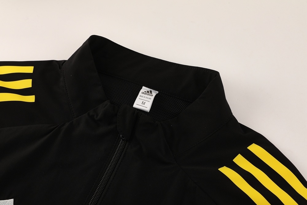 2025 Juventus Black Windbreaker/2025 尤文黑色风衣