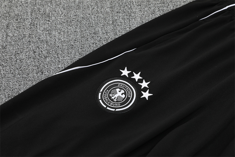 2025 Germany Black Training Suit/2025德国半拉训练服