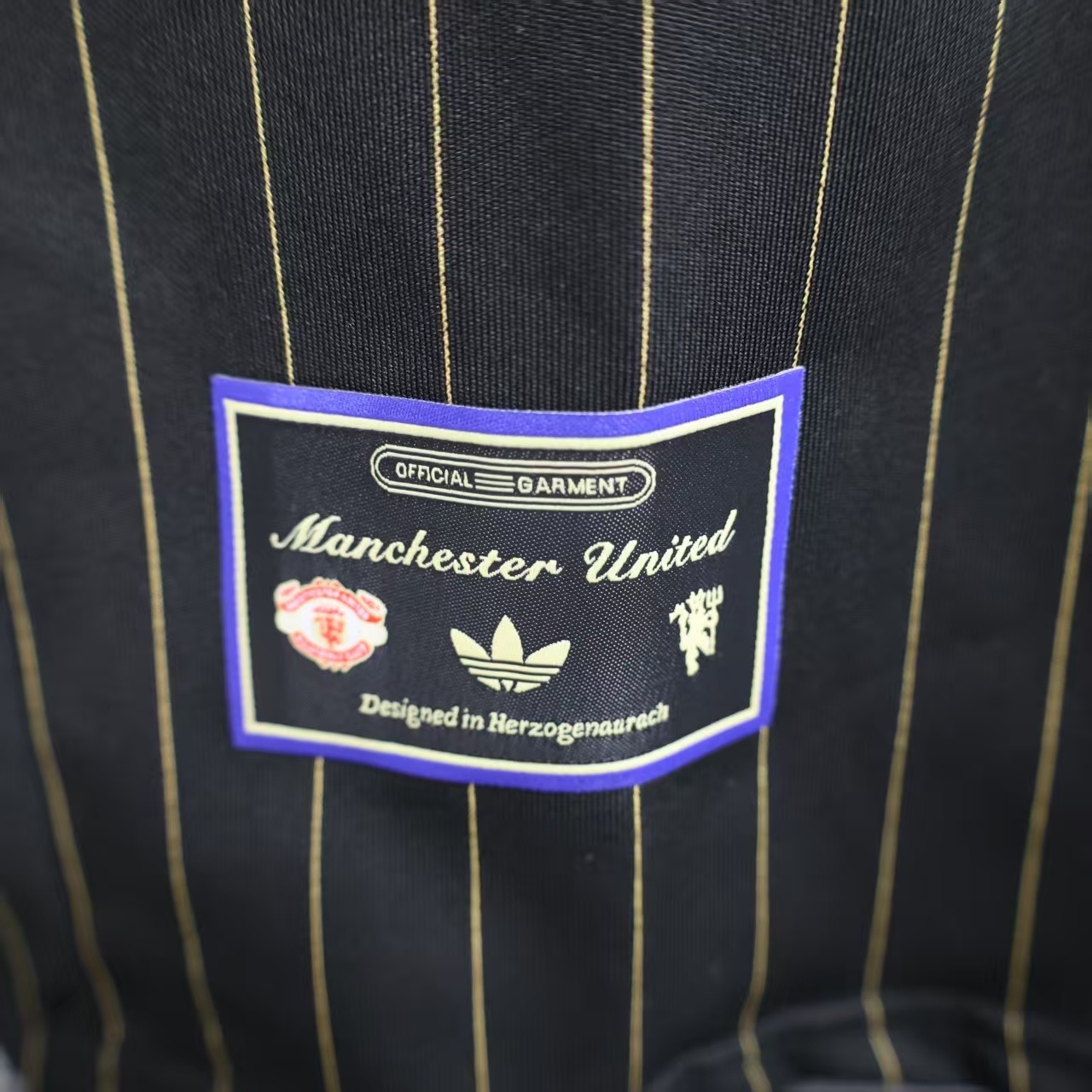 25-26 Mancehster United Fashion Jersey/ 25-26曼联休闲服
