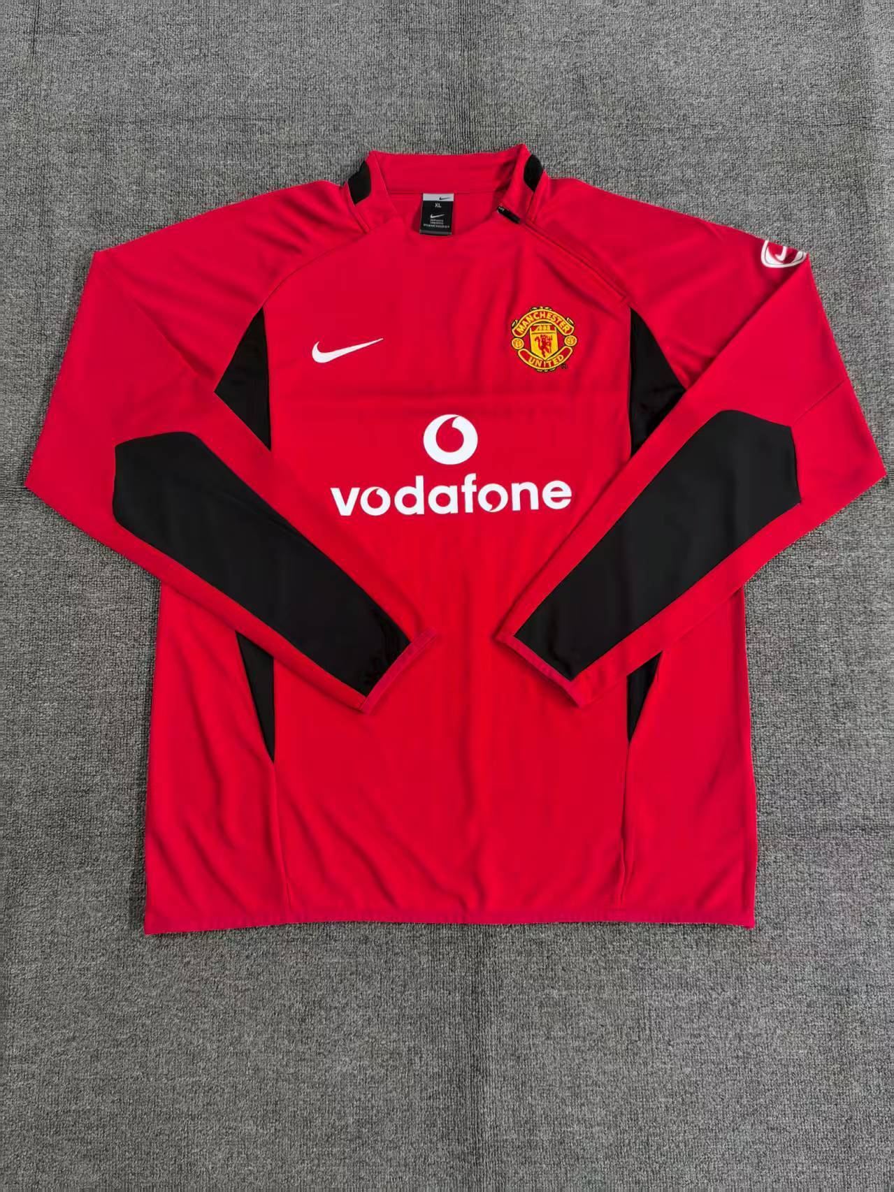 02-03 Manchester United Red Retro Training Suit Top/ 02-03曼联复古上衣