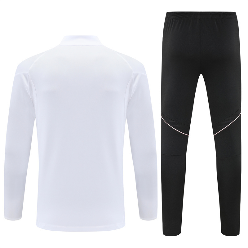 25-26 Juventus White Training Suit/ 25-26尤文半拉训练服