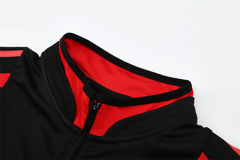 04-05 AC Milan Black Retro Training Suit Top/ 04-05AC米兰复古上衣