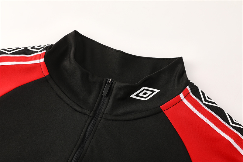 98-99 Manchester United Black Retro Training Suit Top/ 98-99曼联复古上衣